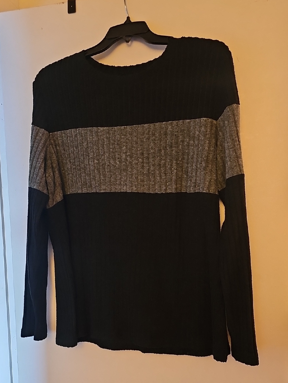 Womens Ribbed Crew Neck Sweater Black With Olive Green Stripe